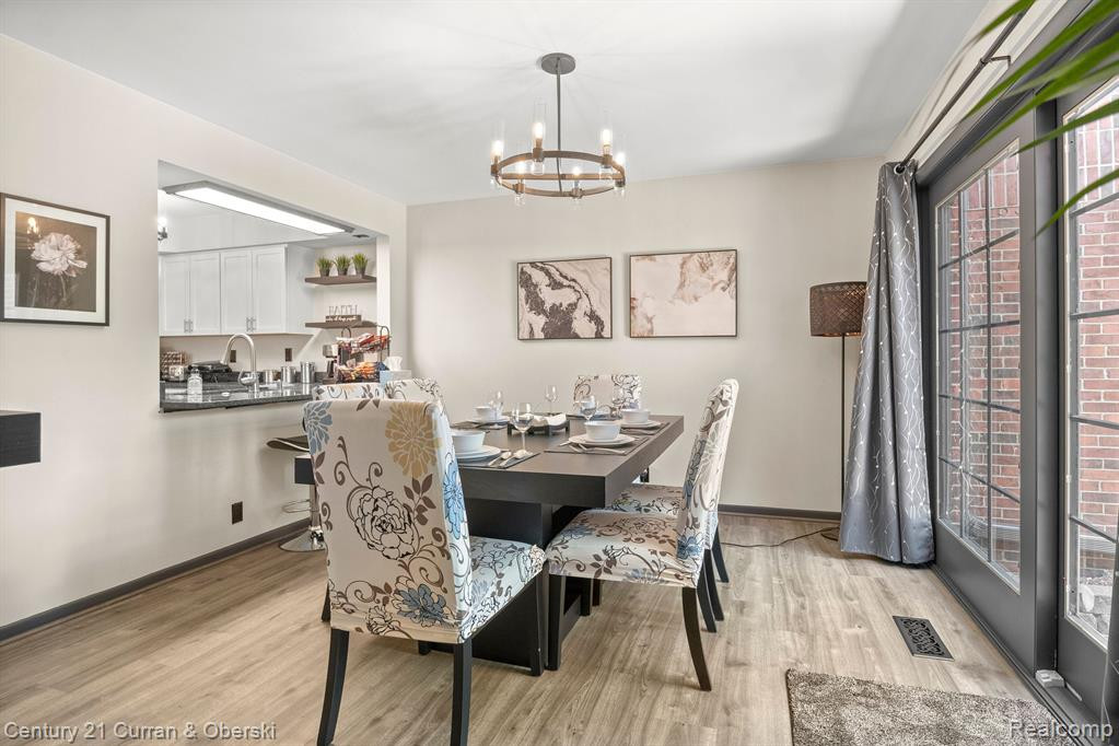 27 BLAIR Lane, Dearborn, MI 48120 — Photo 12