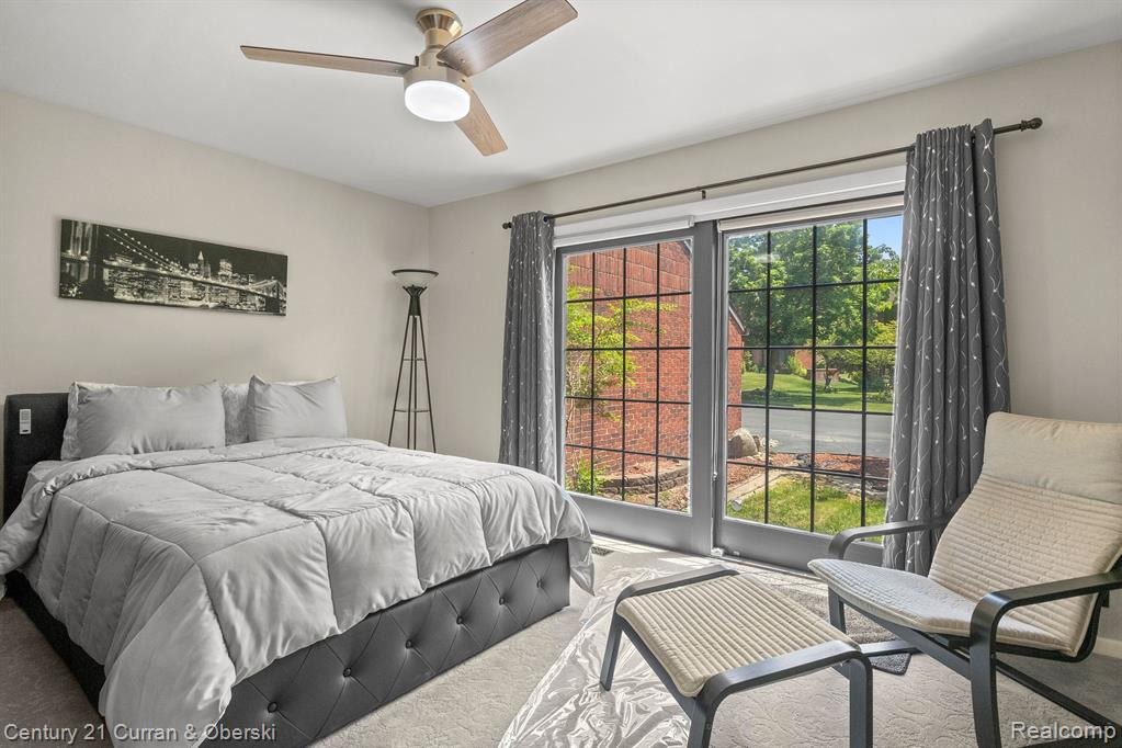 27 BLAIR Lane, Dearborn, MI 48120 — Photo 24