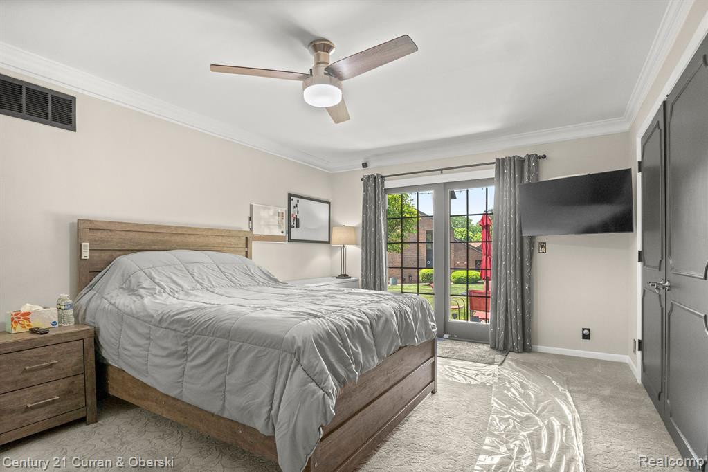 27 BLAIR Lane, Dearborn, MI 48120 — Photo 27