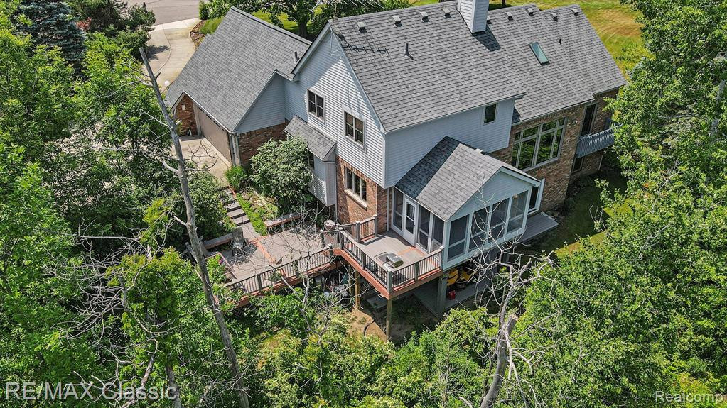 11439 ARROWHEAD Drive, South Lyon, MI 48178 — Photo 37