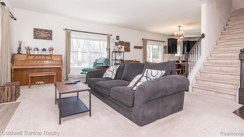 8836 LILLY Drive, Ypsilanti, MI 48197 — Photo 11