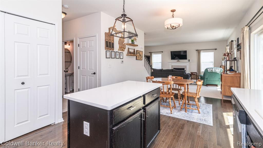 8836 LILLY Drive, Ypsilanti, MI 48197 — Photo 25