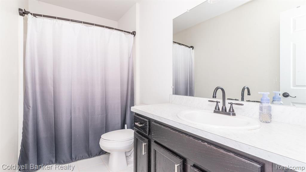 8836 LILLY Drive, Ypsilanti, MI 48197 — Photo 39