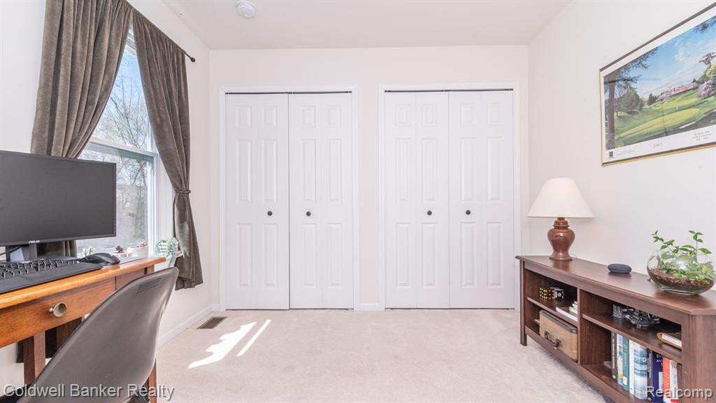 8836 LILLY Drive, Ypsilanti, MI 48197 — Photo 44
