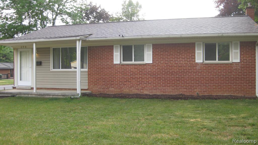 290 TOWER Drive, Saline, MI 48176 — front exterior