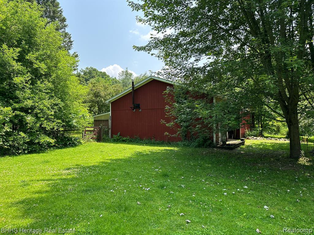 135 Searls S, Webberville, MI 48892 — Photo 4