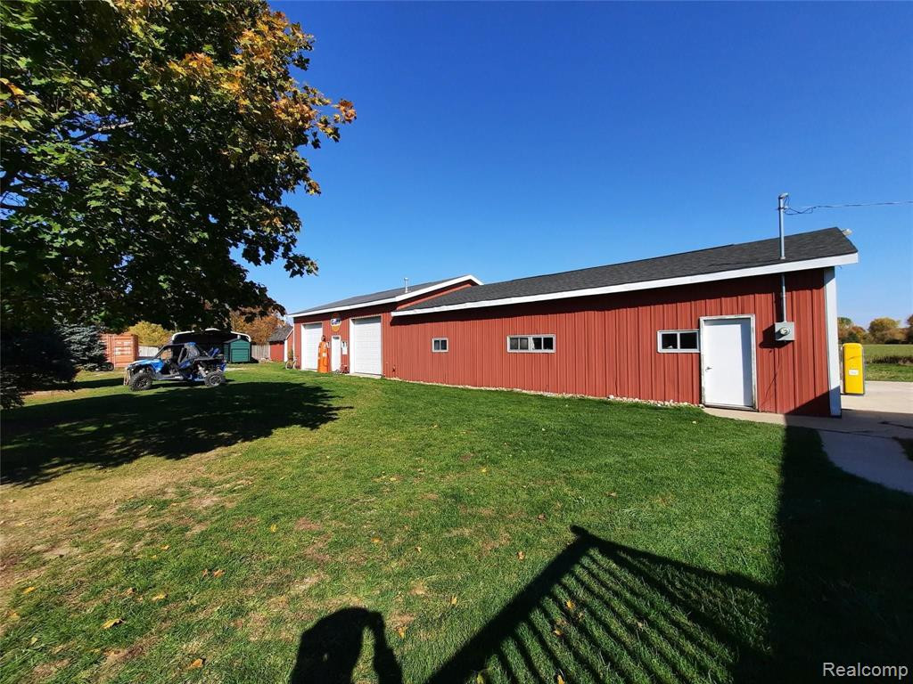 22290 LAKEFIELD Road E, Merrill, MI 48637 — Photo 3