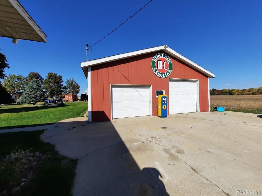 22290 LAKEFIELD Road E, Merrill, MI 48637 — Photo 4