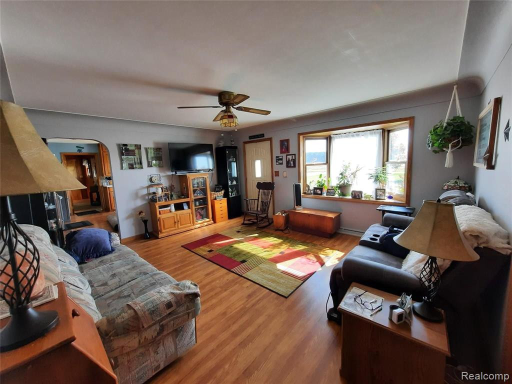 22290 LAKEFIELD Road E, Merrill, MI 48637 — Photo 8