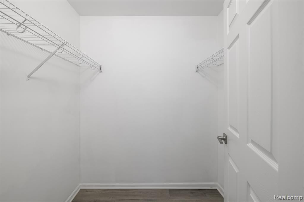 5368 PINE AIRES Drive, Sterling Heights, MI 48314 — Photo 15