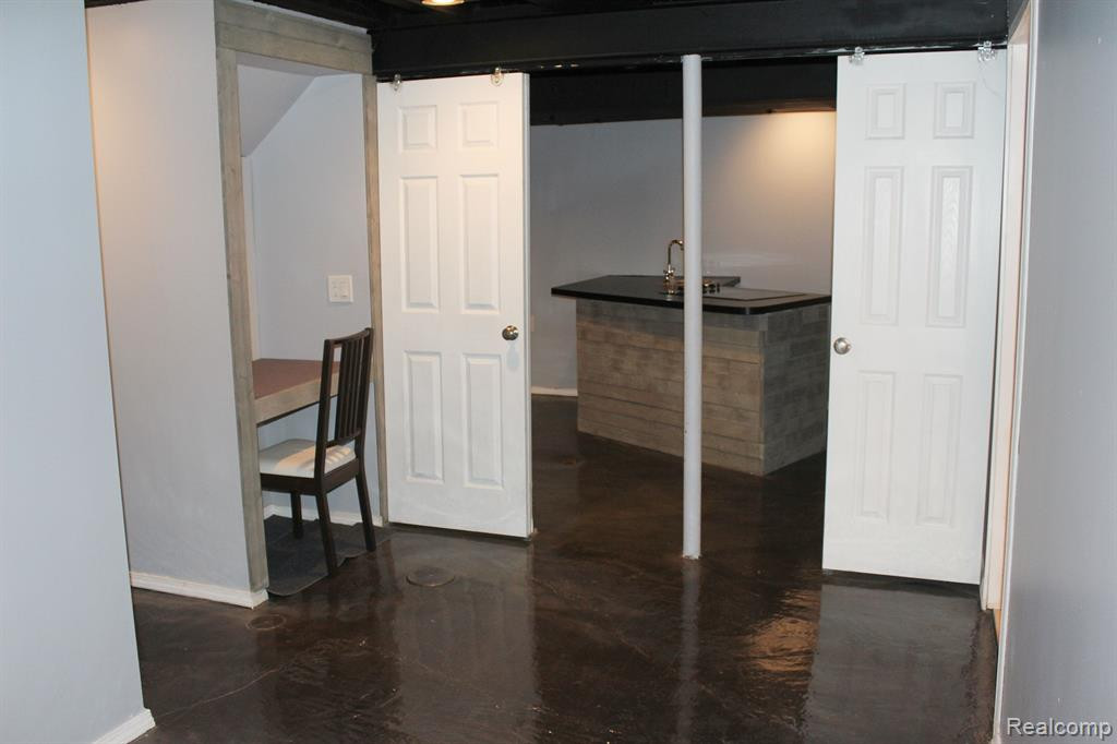 3138 LINDENWOOD Drive, Dearborn, MI 48120 — Photo 24