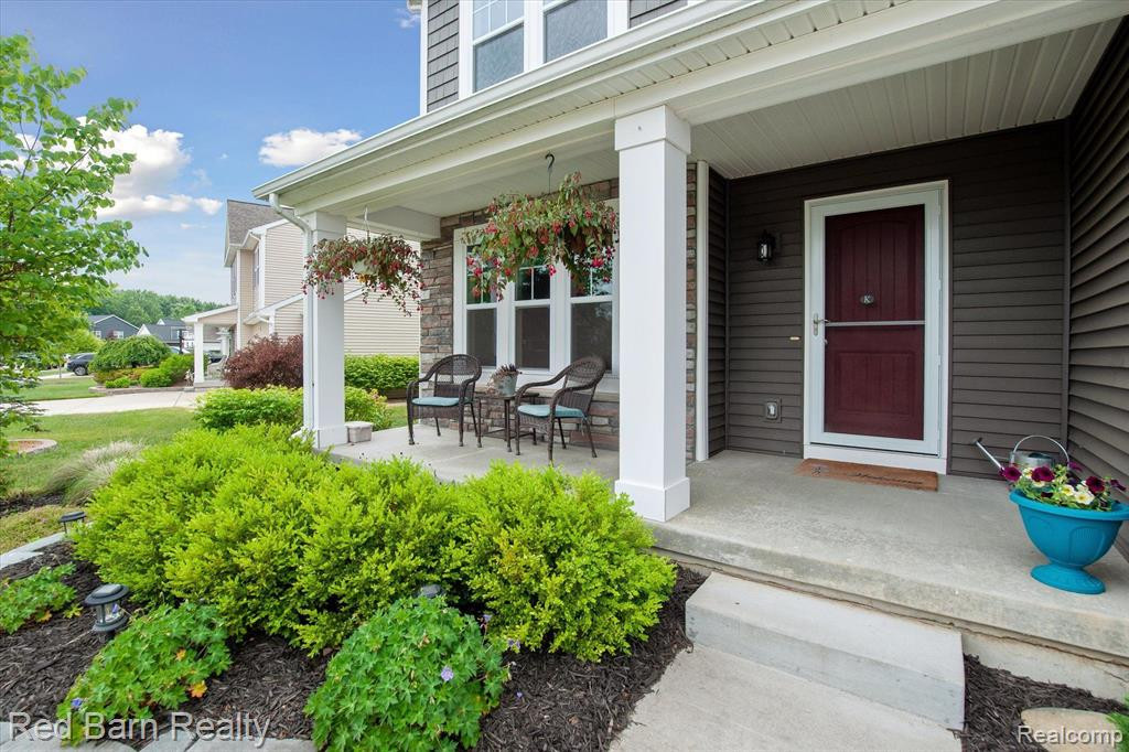 9623 NEUMANN Circle, Ypsilanti, MI 48197 — Photo 2
