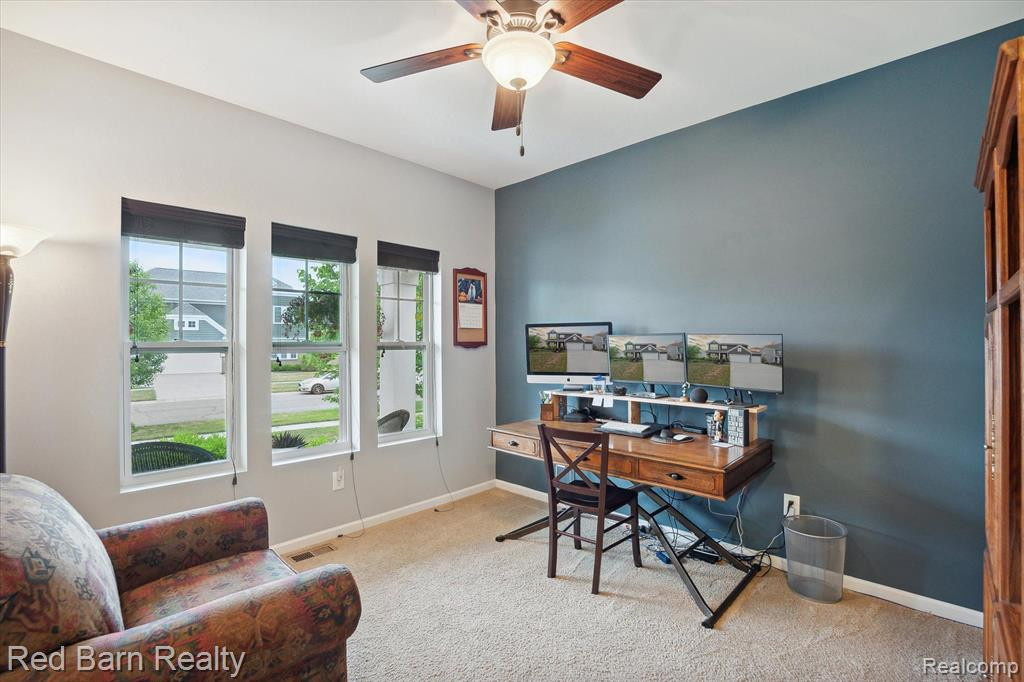 9623 NEUMANN Circle, Ypsilanti, MI 48197 — Photo 5