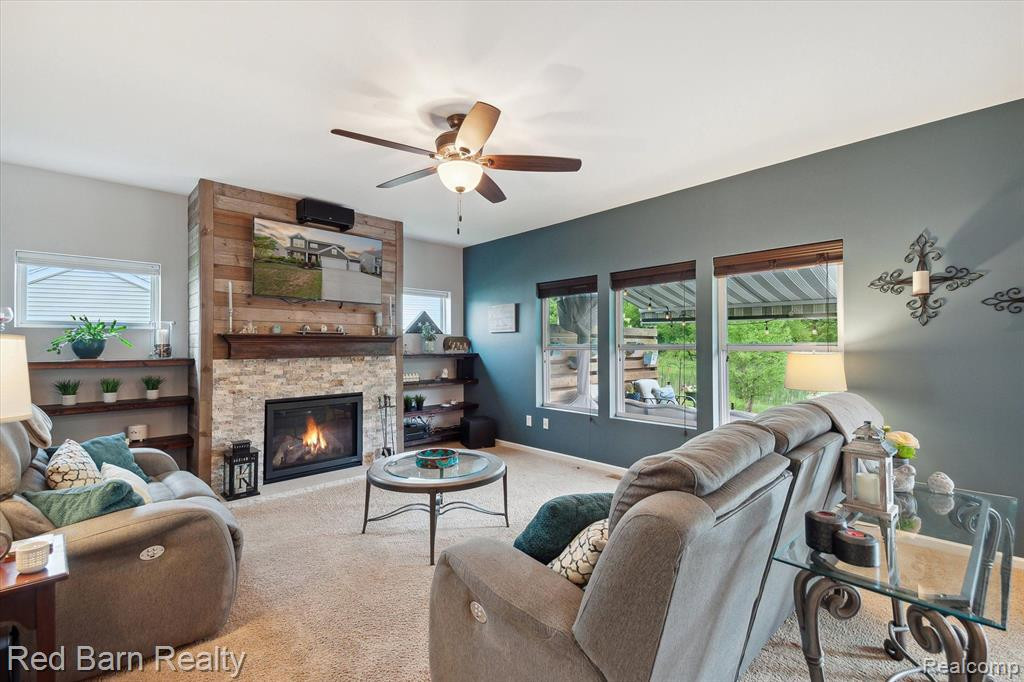 9623 NEUMANN Circle, Ypsilanti, MI 48197 — Photo 7