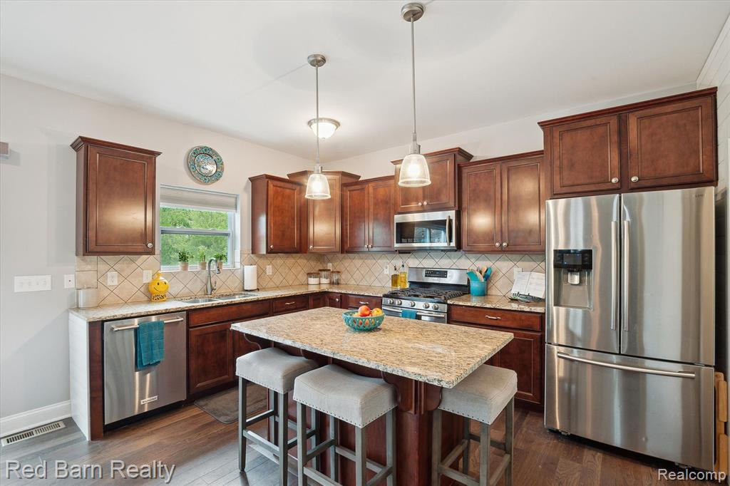 9623 NEUMANN Circle, Ypsilanti, MI 48197 — Photo 14