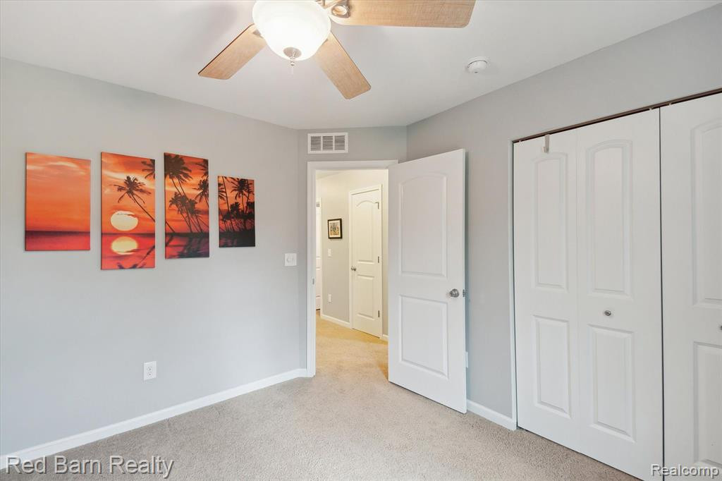 9623 NEUMANN Circle, Ypsilanti, MI 48197 — Photo 24