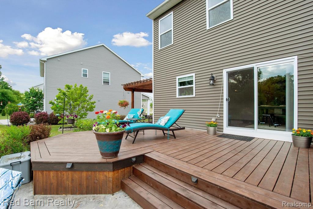 9623 NEUMANN Circle, Ypsilanti, MI 48197 — Photo 44