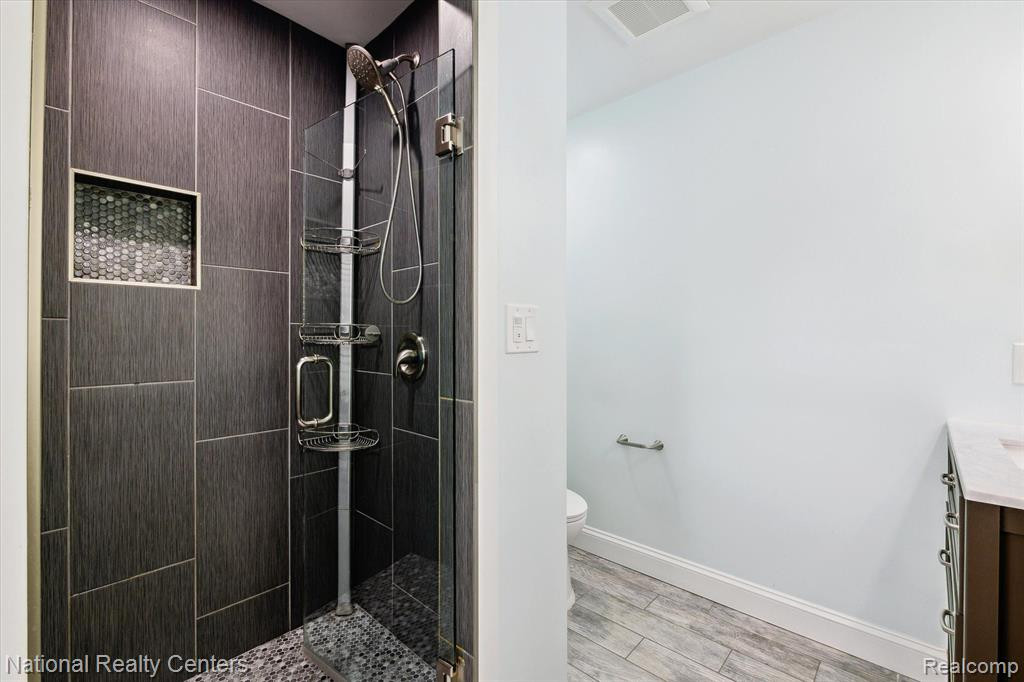 19385 Marilyn Street, Northville, MI 48167 — Photo 25
