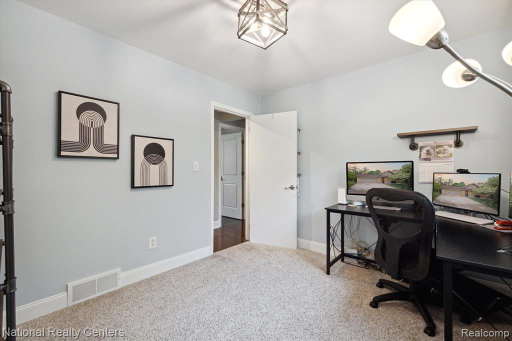19385 Marilyn Street, Northville, MI 48167 — Photo 28