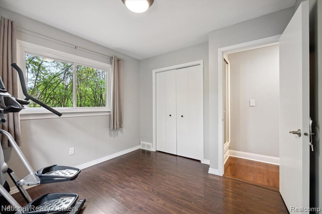 19385 Marilyn Street, Northville, MI 48167 — Photo 32