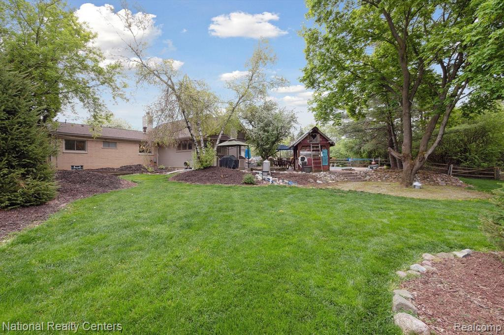 19385 Marilyn Street, Northville, MI 48167 — Photo 47