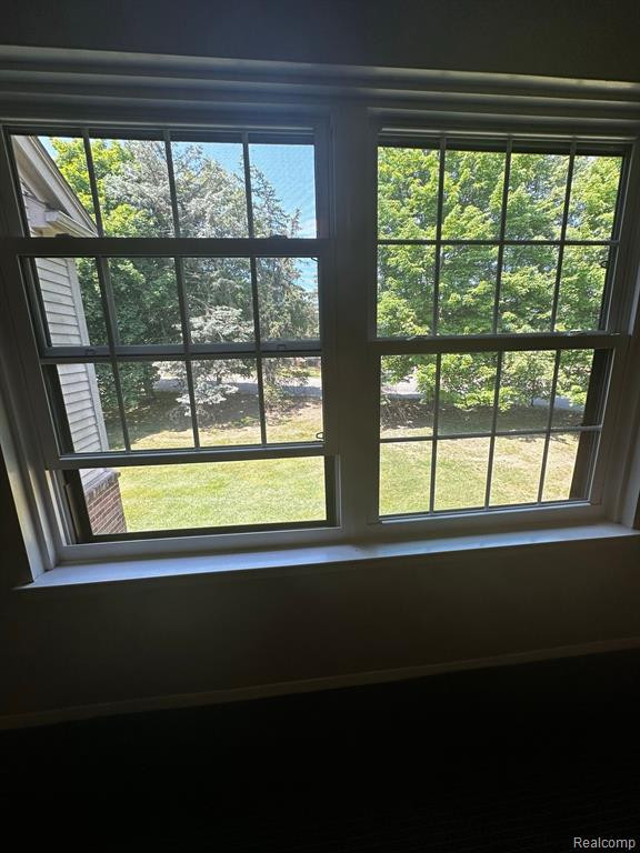 37029 RIDGEDALE Court, Farmington Hills, MI 48331 — Photo 6