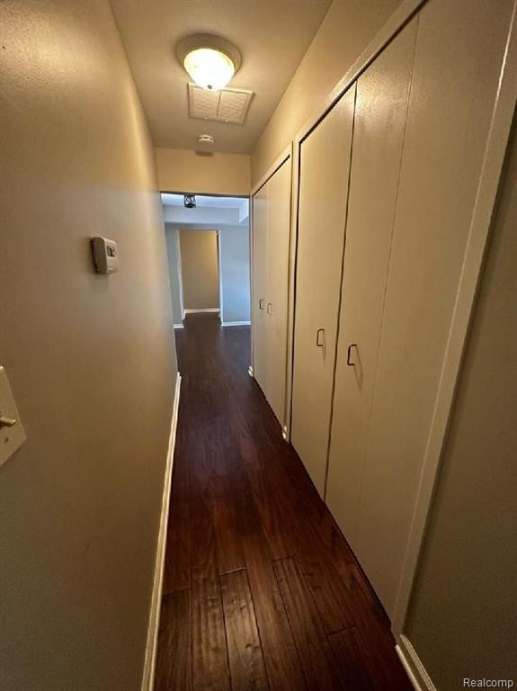 37029 RIDGEDALE Court, Farmington Hills, MI 48331 — Photo 11