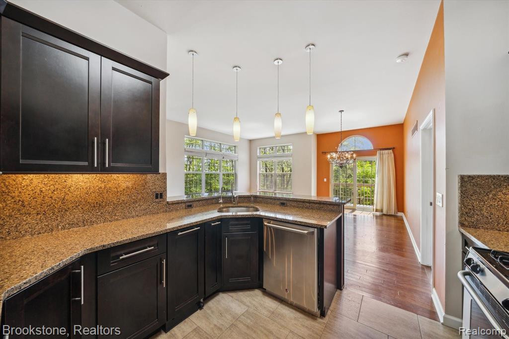 4051 PINE RIDGE Drive, Dryden, MI 48428 — Photo 10