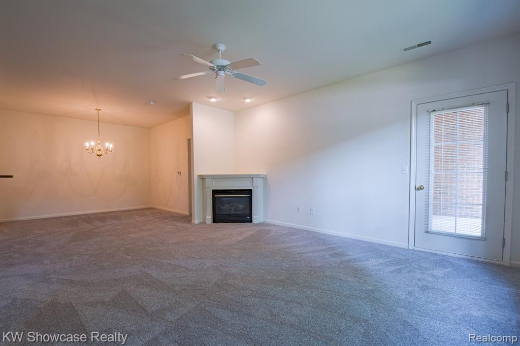 25106 CHESAPEAKE Circle, Walled Lake, MI 48390 — Photo 5