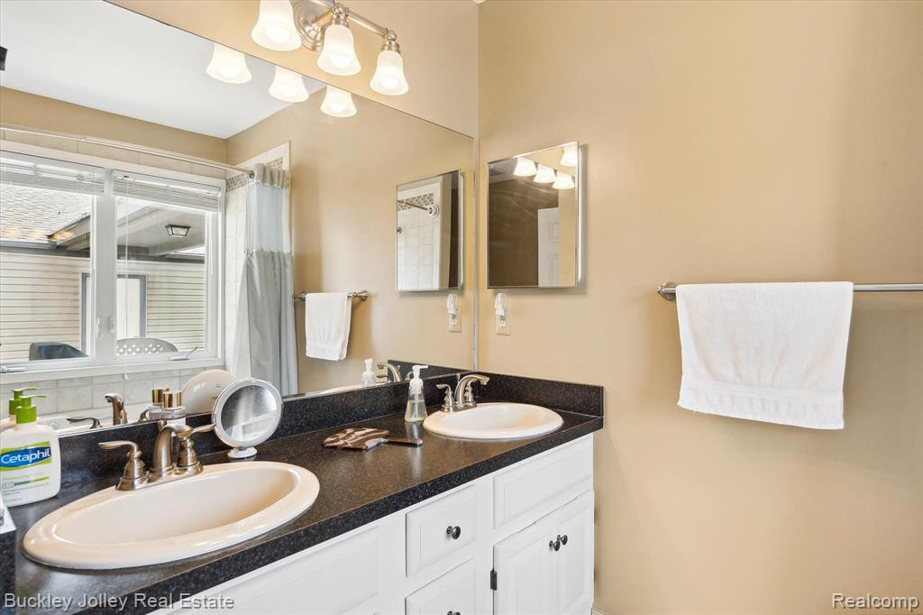 2827 MONTE, Brighton, MI 48114 — Photo 11