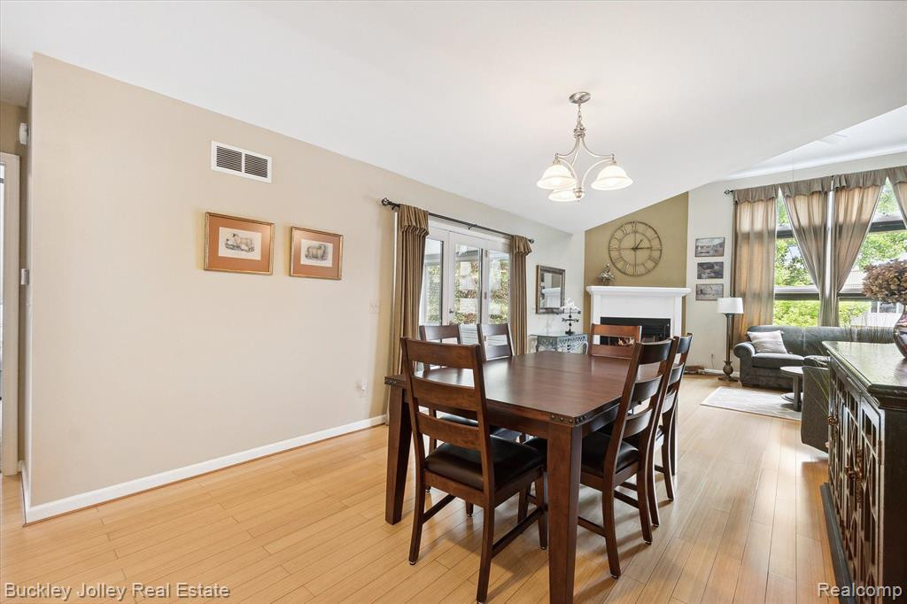 2827 MONTE, Brighton, MI 48114 — Photo 15