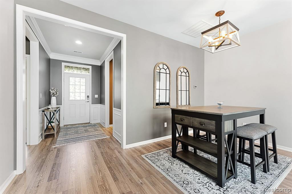 24510 SAND LAKE Lane, Brownstown, MI 48134 — Photo 4