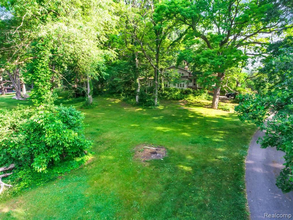 2450 CANYON Drive, Ypsilanti, MI 48197 — Photo 6