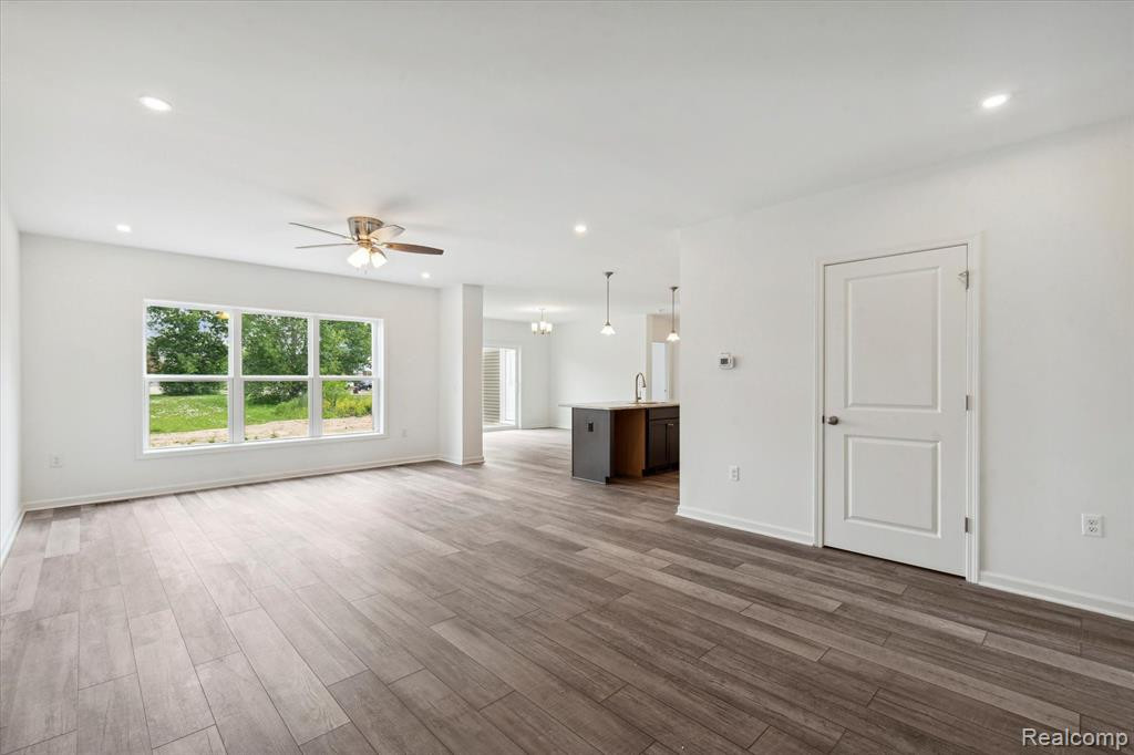 8433 JACK PINE Circle, Ypsilanti, MI 48197 — Photo 6
