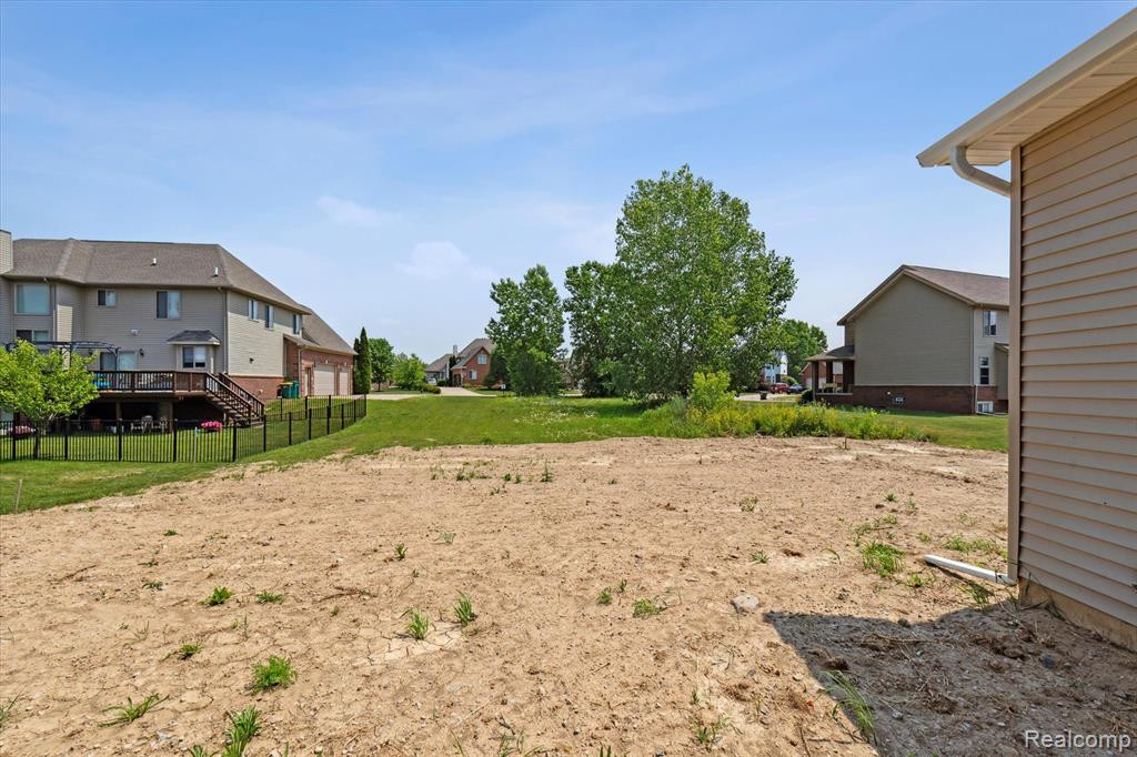 8433 JACK PINE Circle, Ypsilanti, MI 48197 — Photo 45