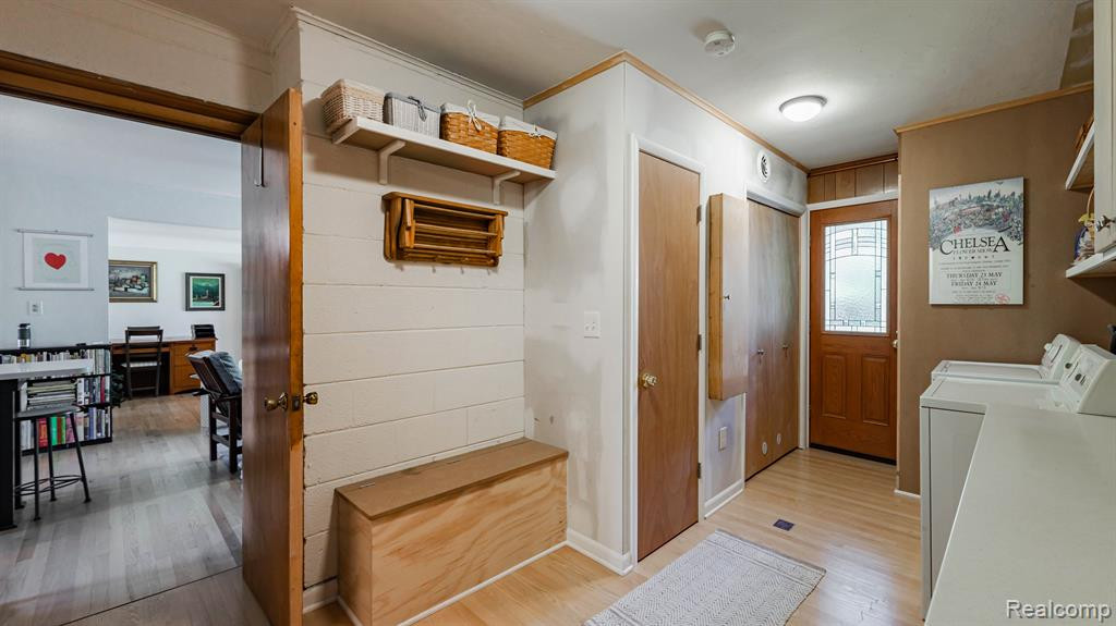 4951 N DIXBORO Road, Ann Arbor, MI 48105 — Photo 17