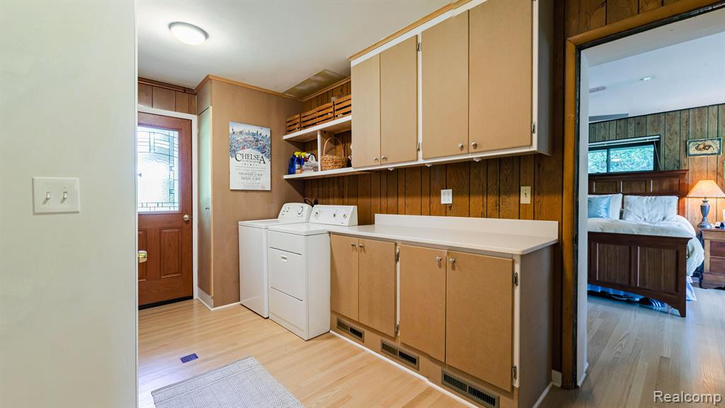4951 N DIXBORO Road, Ann Arbor, MI 48105 — Photo 18
