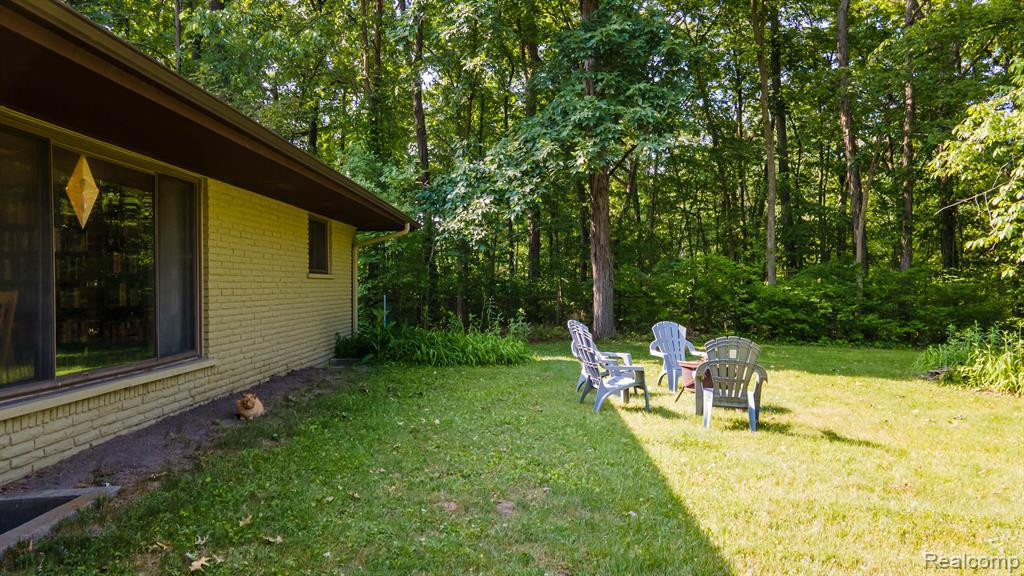 4951 N DIXBORO Road, Ann Arbor, MI 48105 — Photo 26