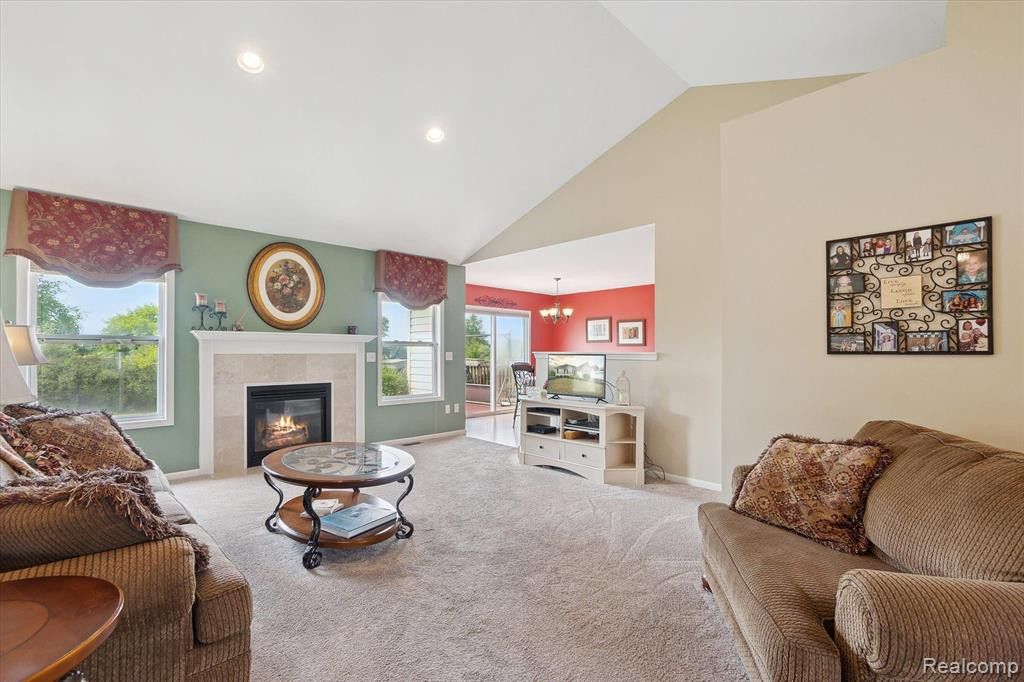 3462 AMBER OAKS Drive, Howell, MI 48855 — Photo 5