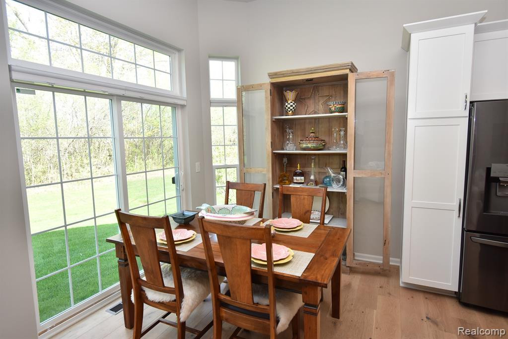 4606 BROOKSTONE Drive, Canton, MI 48188 — Photo 9