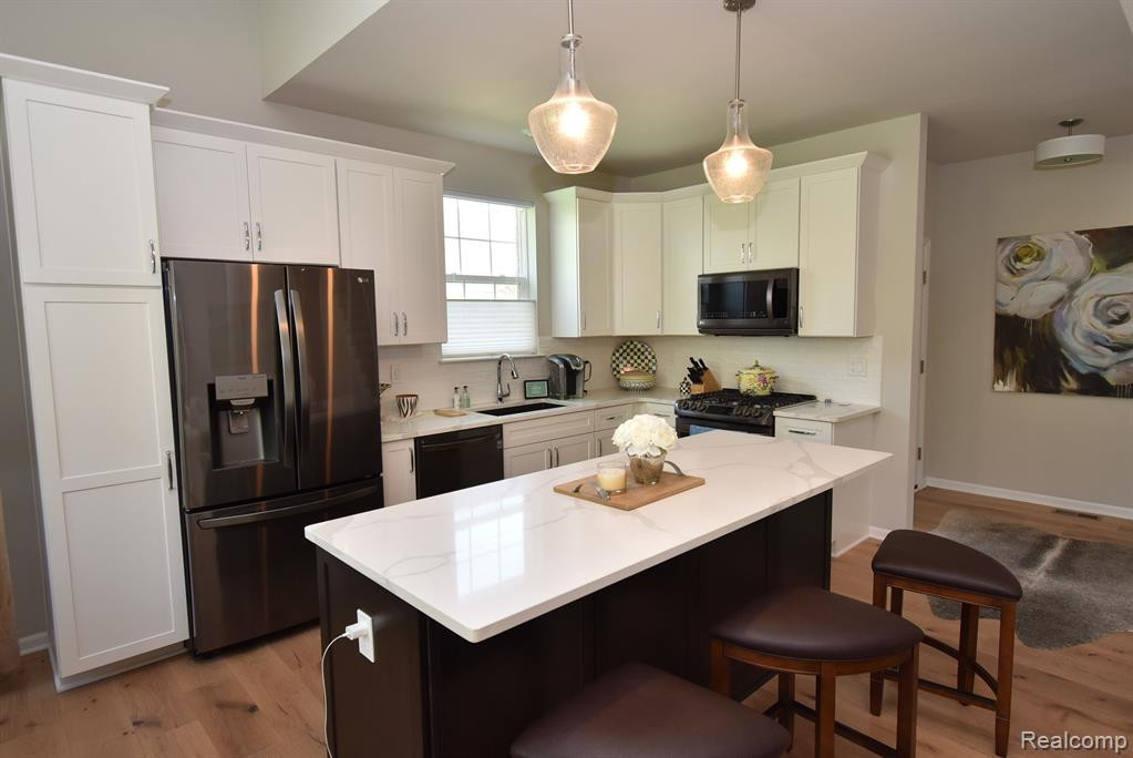 4606 BROOKSTONE Drive, Canton, MI 48188 — Photo 10