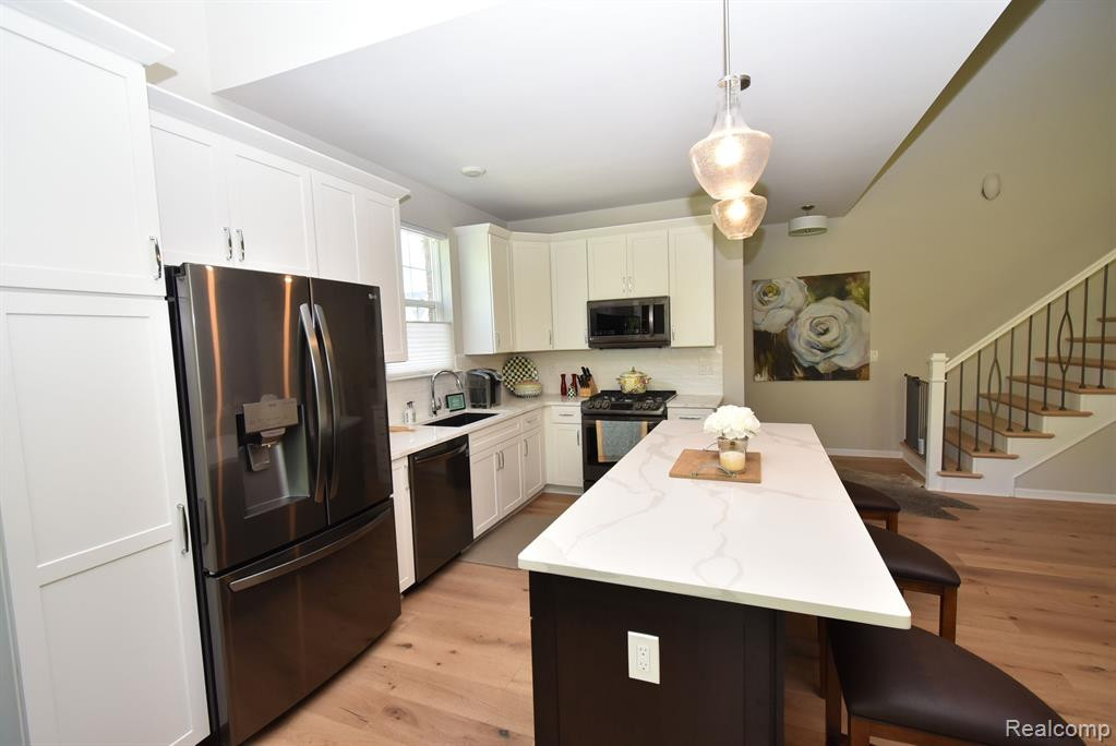 4606 BROOKSTONE Drive, Canton, MI 48188 — Photo 12