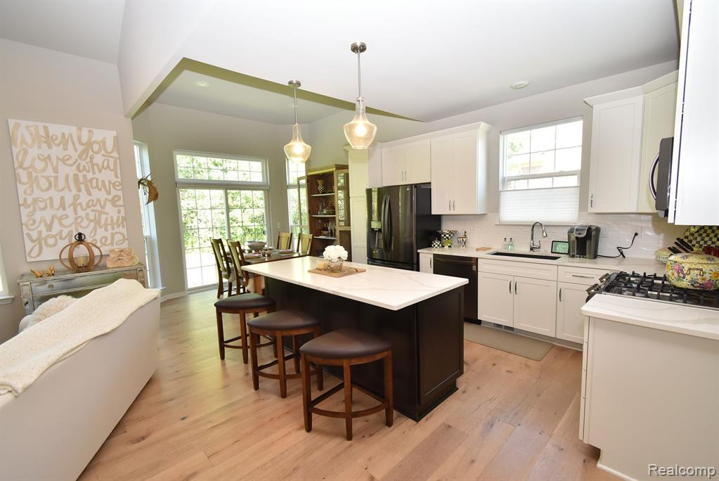 4606 BROOKSTONE Drive, Canton, MI 48188 — Photo 15