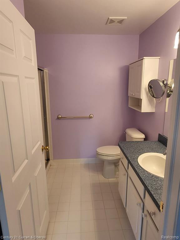 12105 CHESAPEAKE Circle, Walled Lake, MI 48390 — Photo 13