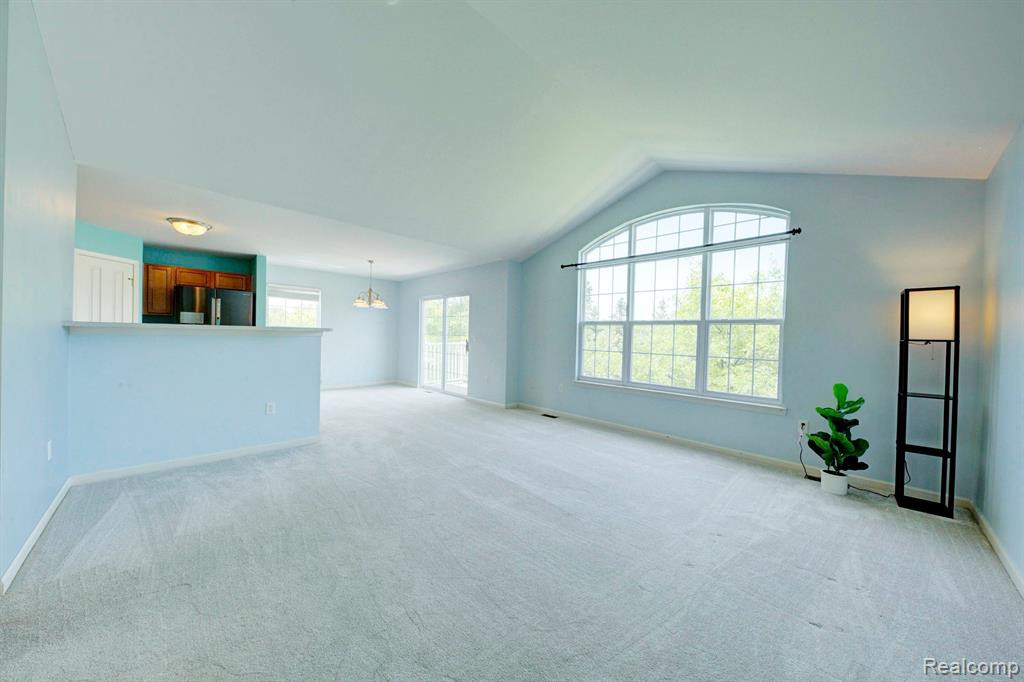 47704 PEMBROKE Drive, Canton, MI 48188 — Photo 4