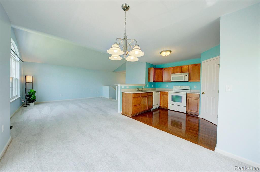 47704 PEMBROKE Drive, Canton, MI 48188 — Photo 7