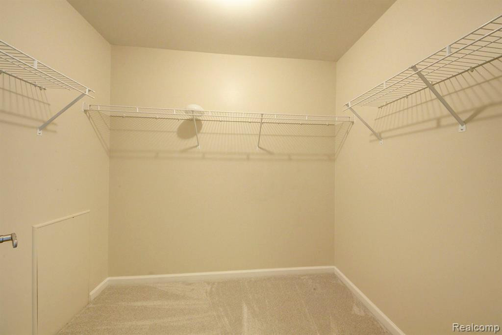 47704 PEMBROKE Drive, Canton, MI 48188 — Photo 16