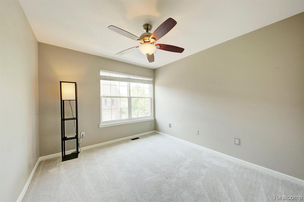 47704 PEMBROKE Drive, Canton, MI 48188 — Photo 18