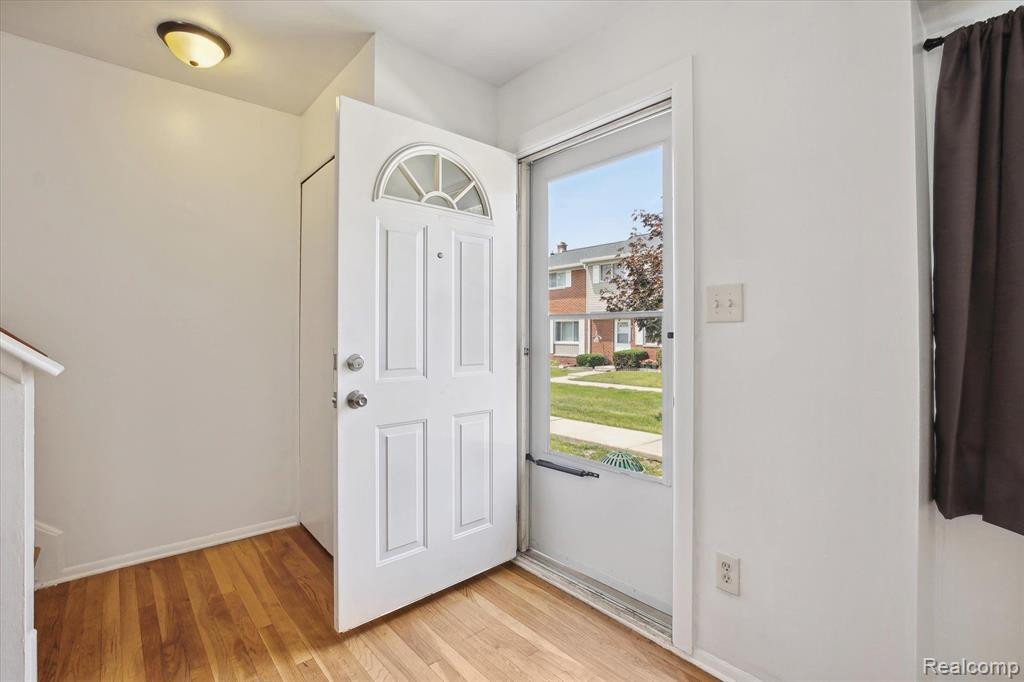 29058 MANCHESTER Street, Westland, MI — Photo 3