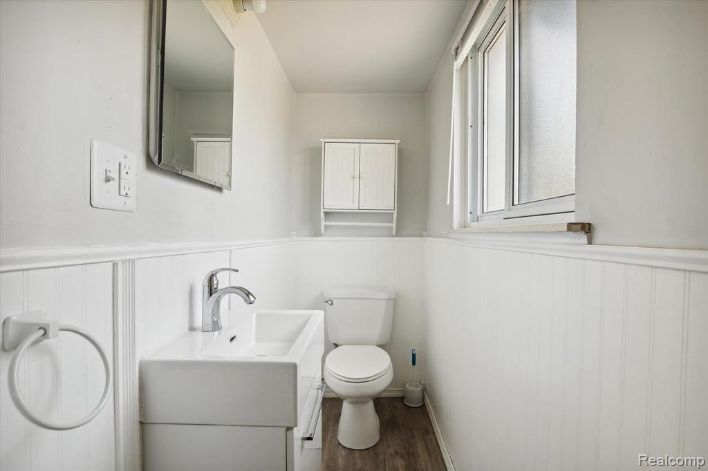 29058 MANCHESTER Street, Westland, MI — Photo 10